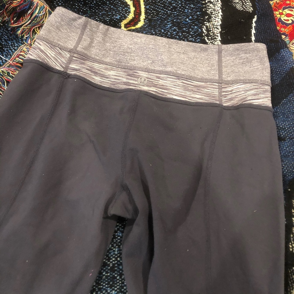 Lululemon yoga pants